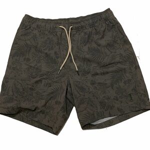 L / Fair Harbor lined Shorts